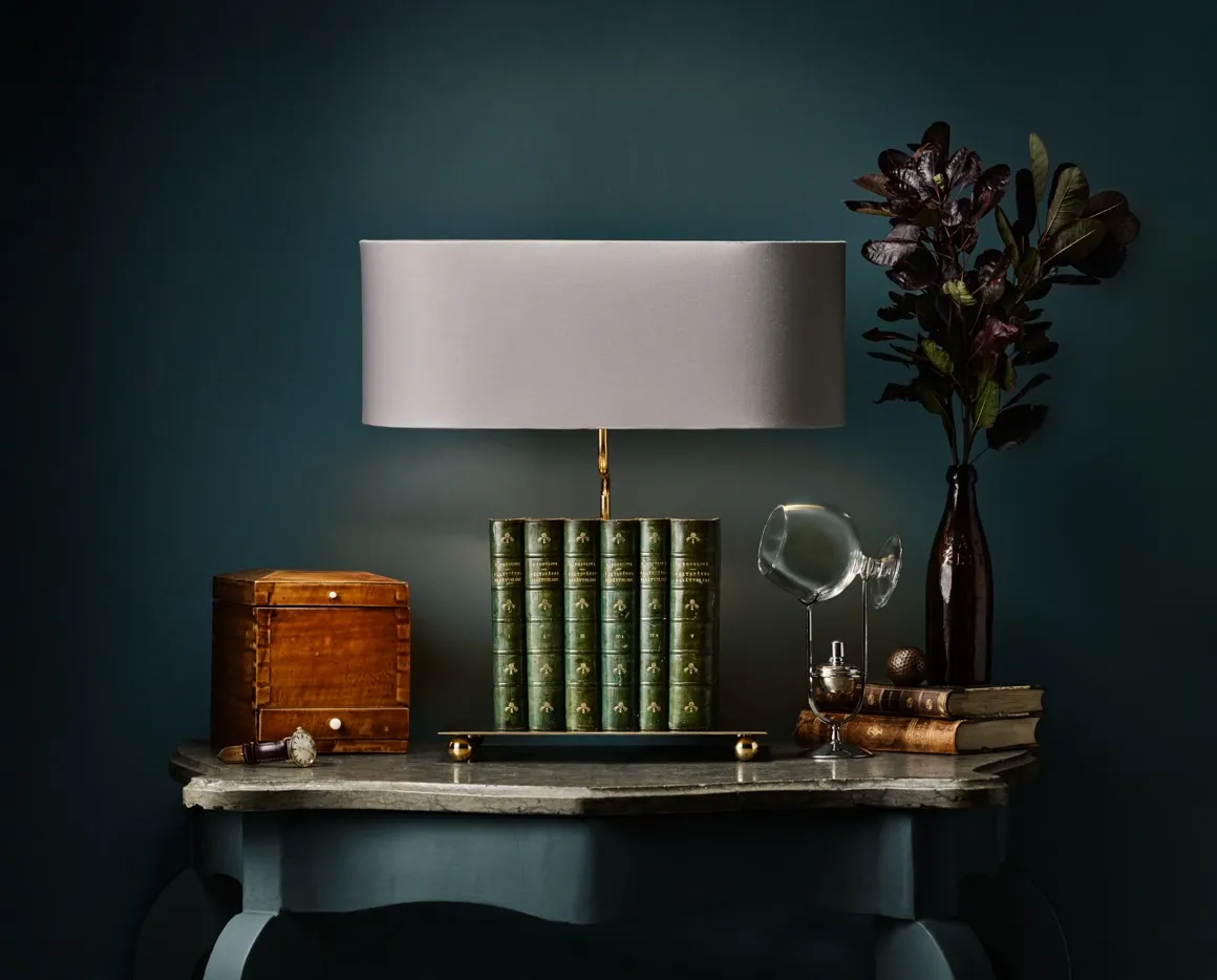The book lover's light with green books